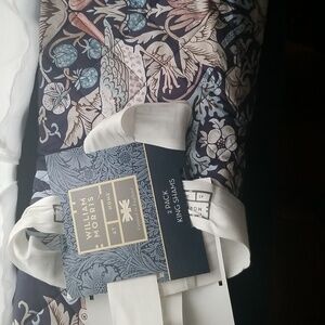 NEW William Morris Strawberry Thief Navy Birds English Blue Pair 29 X 40